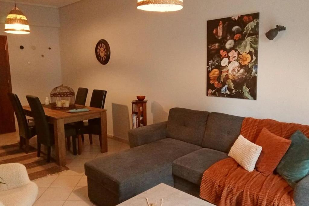 Central Artistic 2-Bedroom Apartment 79Sqm Trípoli Exterior foto